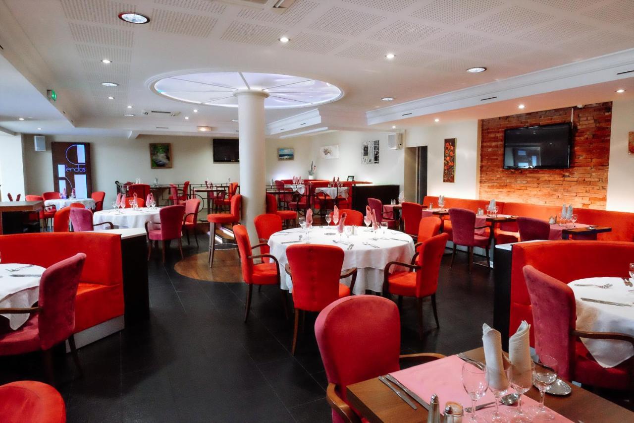 Logis Hotels - Hotel Restaurant L Enclos Donneville Экстерьер фото