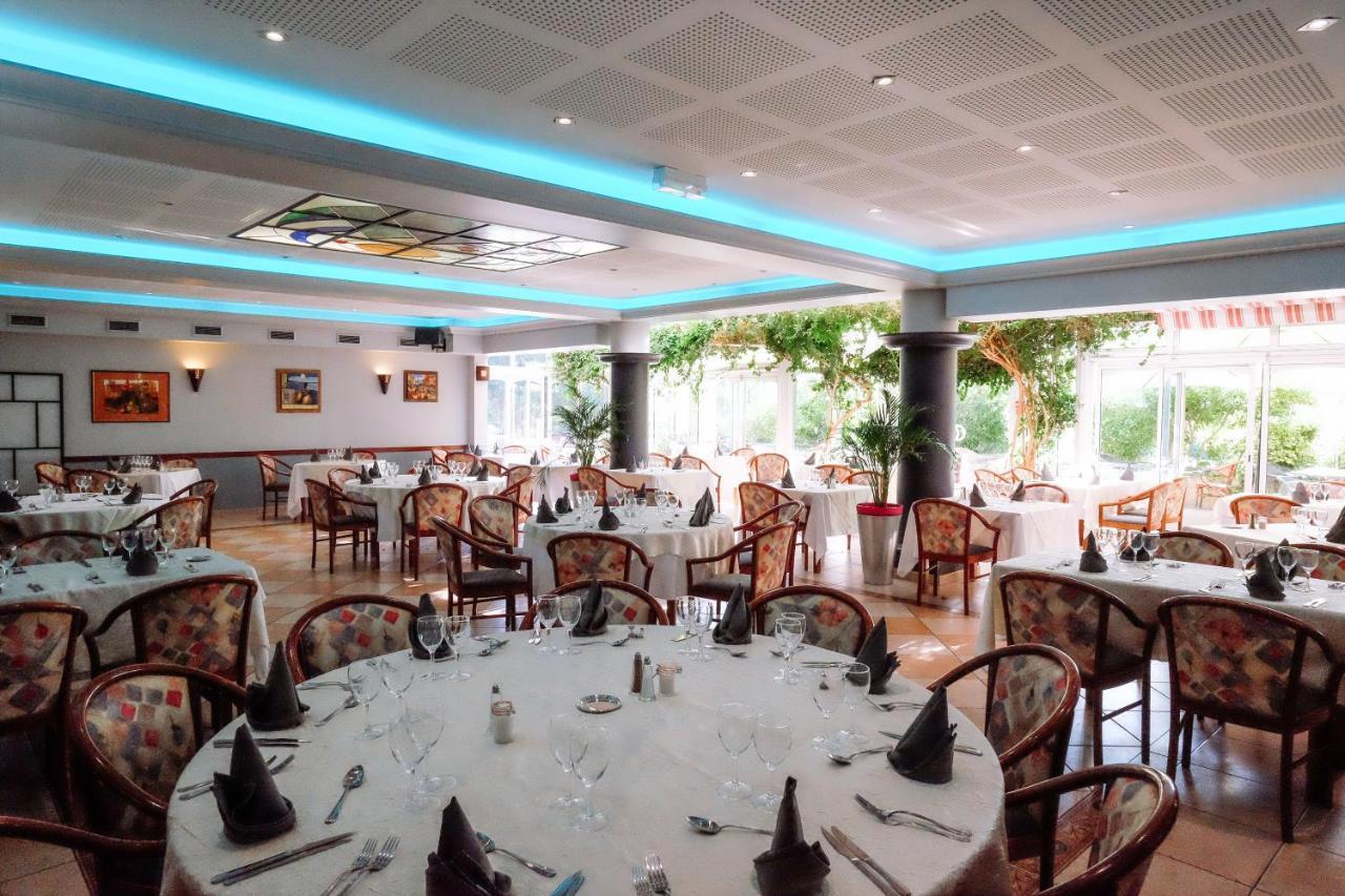 Logis Hotels - Hotel Restaurant L Enclos Donneville Экстерьер фото